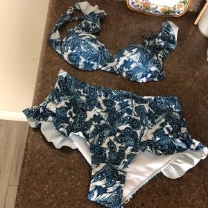 Swing set Never worn